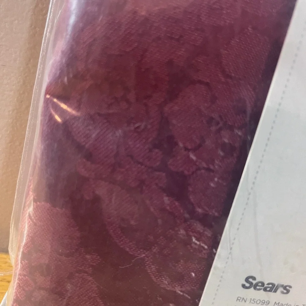 Vtg‎ Cannon Colette Fabric Shower Curtain Burgundy Damask Floral 70x72 New Sears